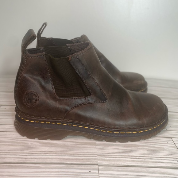 Dr Martens Milton Boots size 10 NWOT - Picture 4 of 10